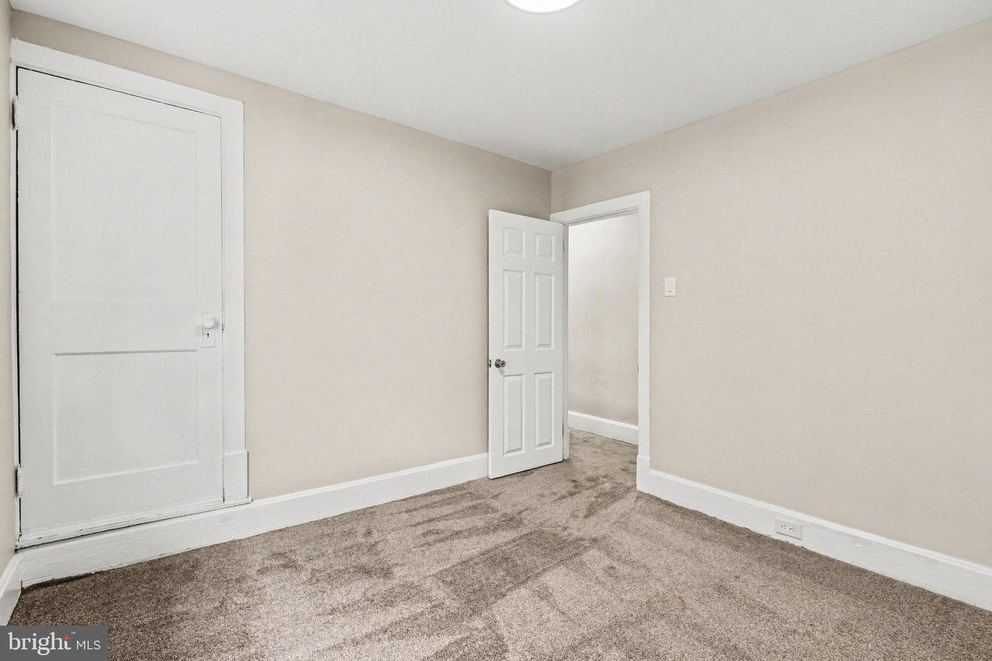 1122 N 15th Street photo 15