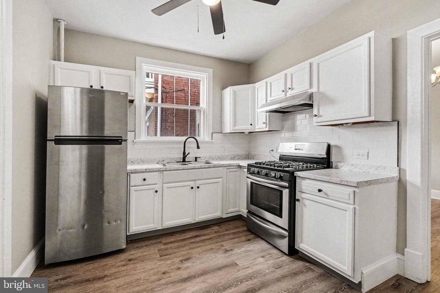 1122 N 15th Street photo 6