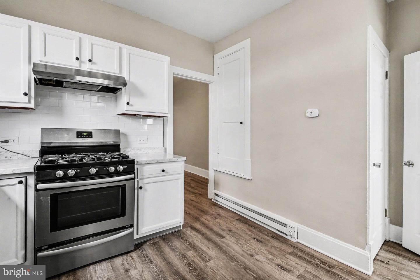1122 N 15th Street photo 7