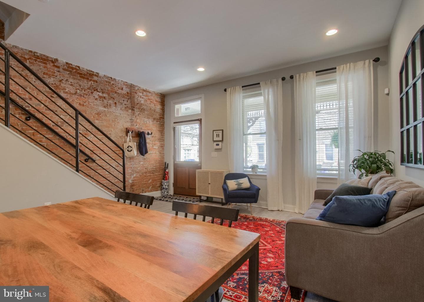 1730 Green Street photo 15