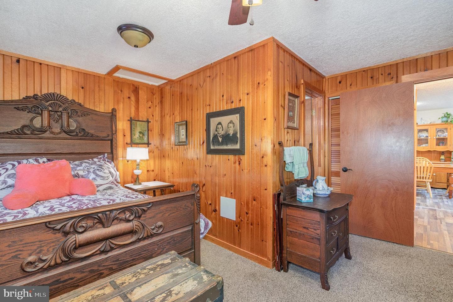 1649 Mountain Road photo 4