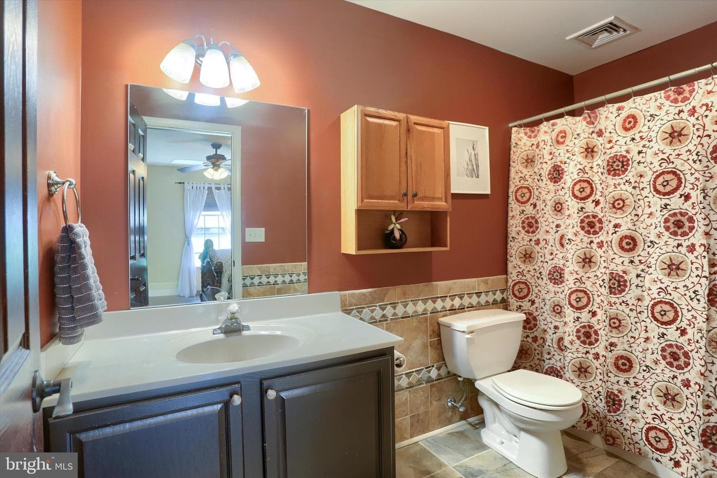 12 Edgewater Drive photo 22