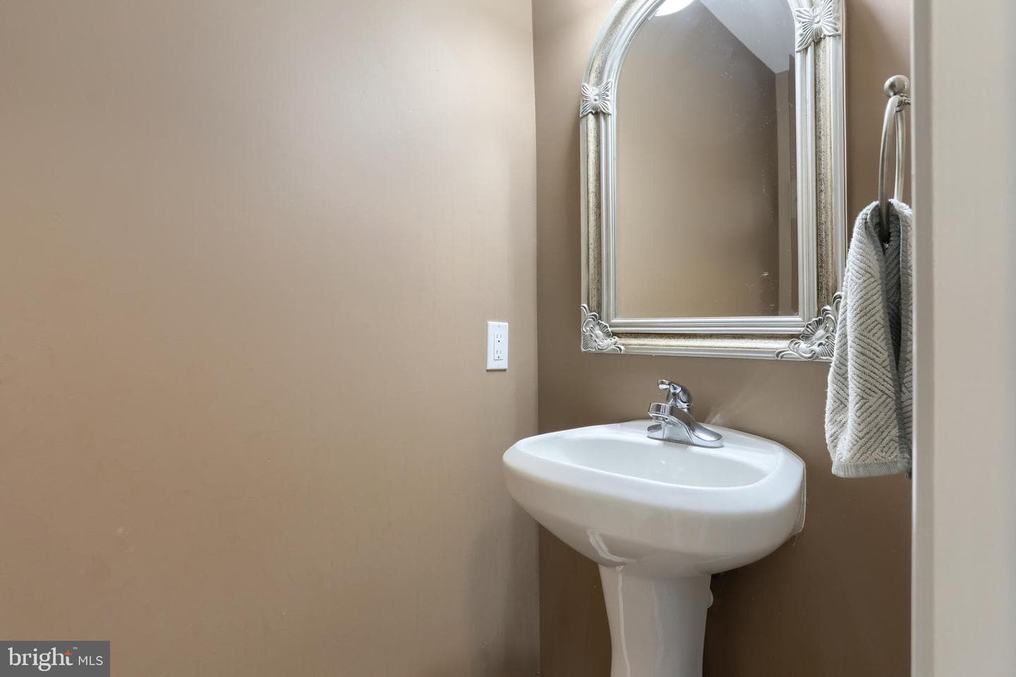 119 Merlin Drive photo 16