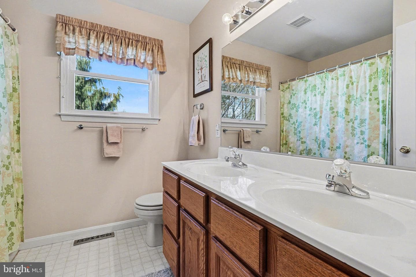 6126 Chatham Court photo 24