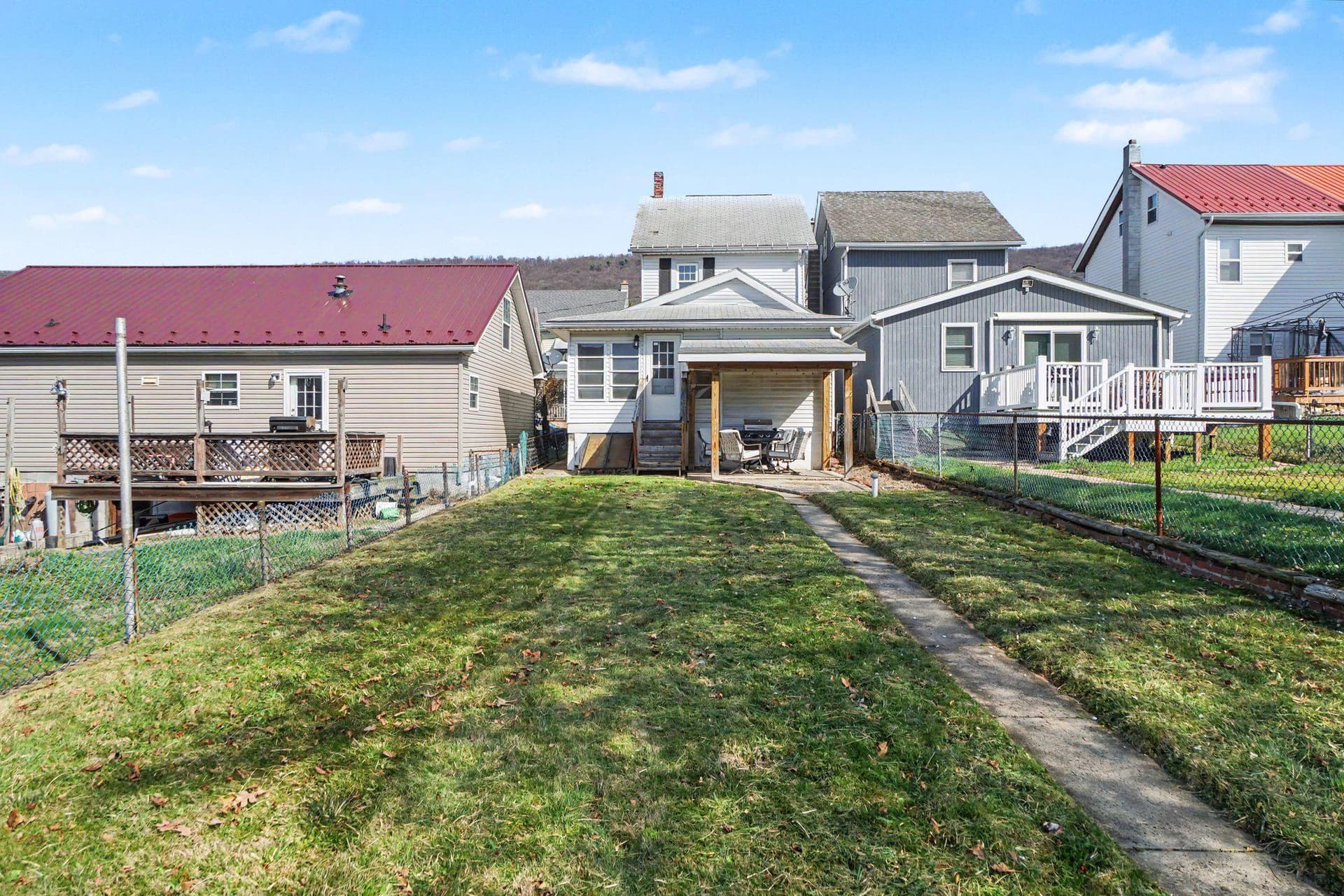 418 Elizabeth Street photo 25