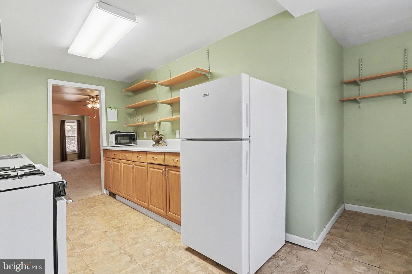 421 Catherine Street photo 7