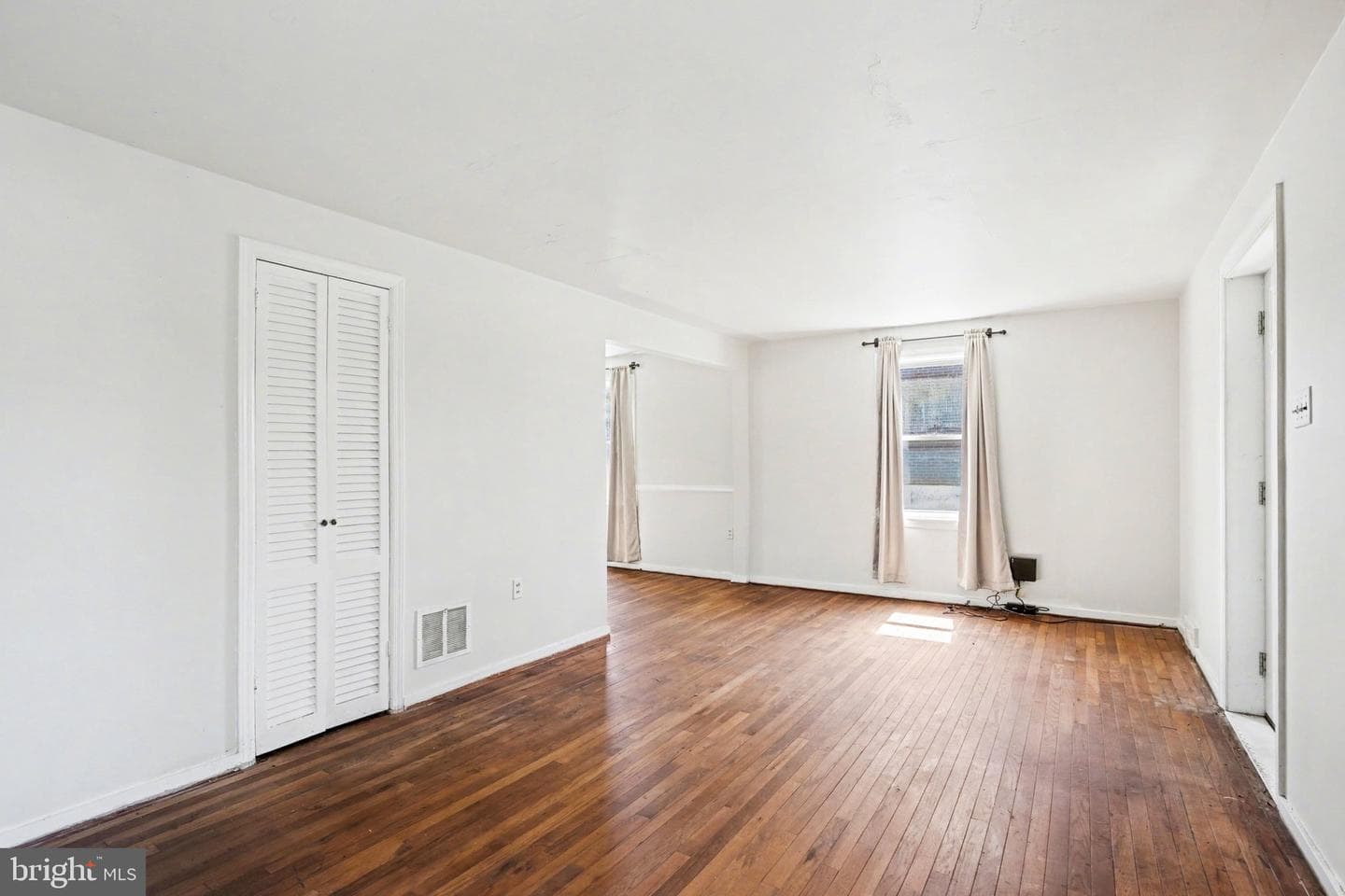 303 Wyatt Road photo 6
