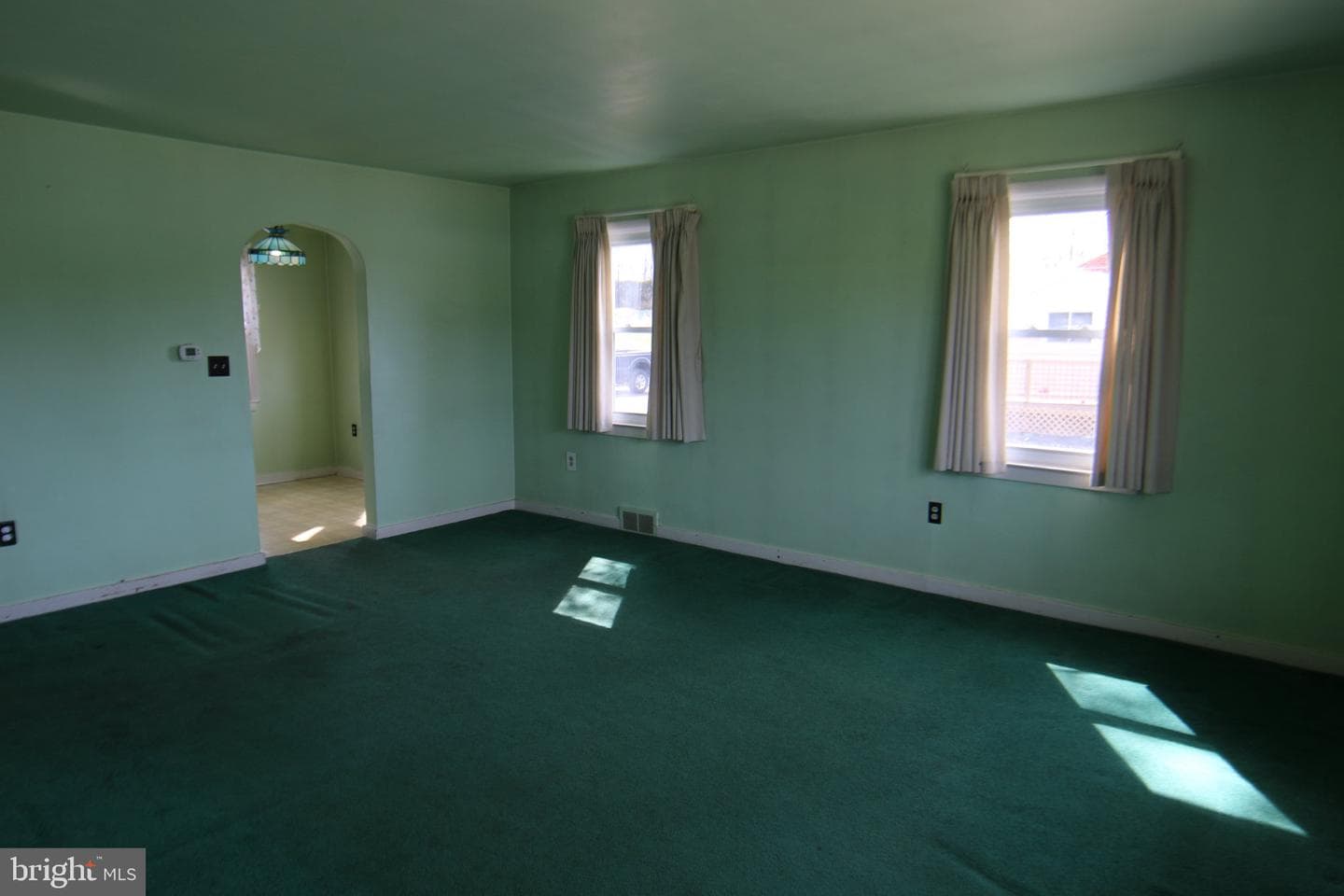 22 Carolyn Street photo 14