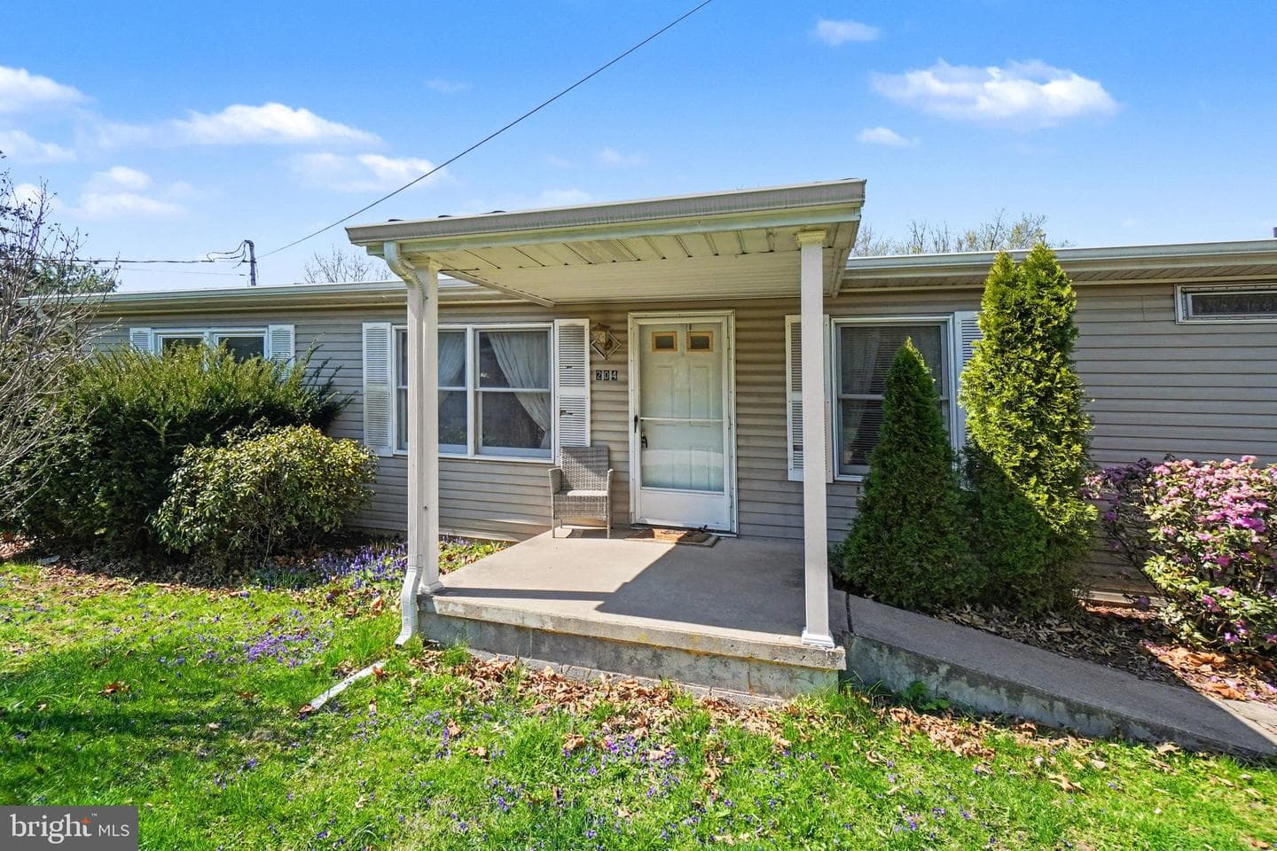204 N 3rd Street photo 2
