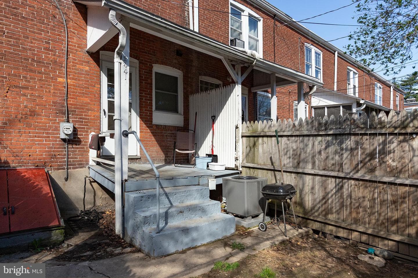 2441 Penn Street photo 29