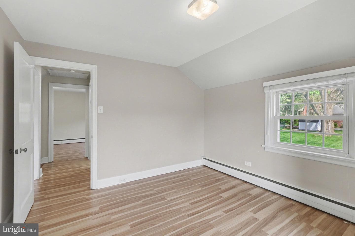 43 W Governor Road photo 14
