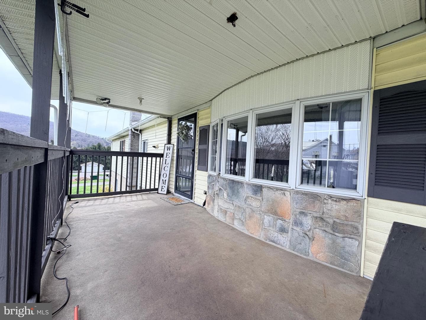 217 Oak Street photo 7