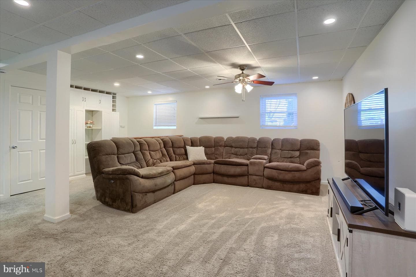 6250 Ann Street photo 10