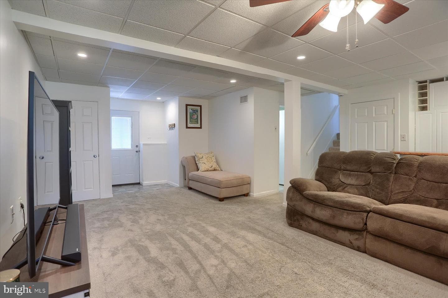 6250 Ann Street photo 11