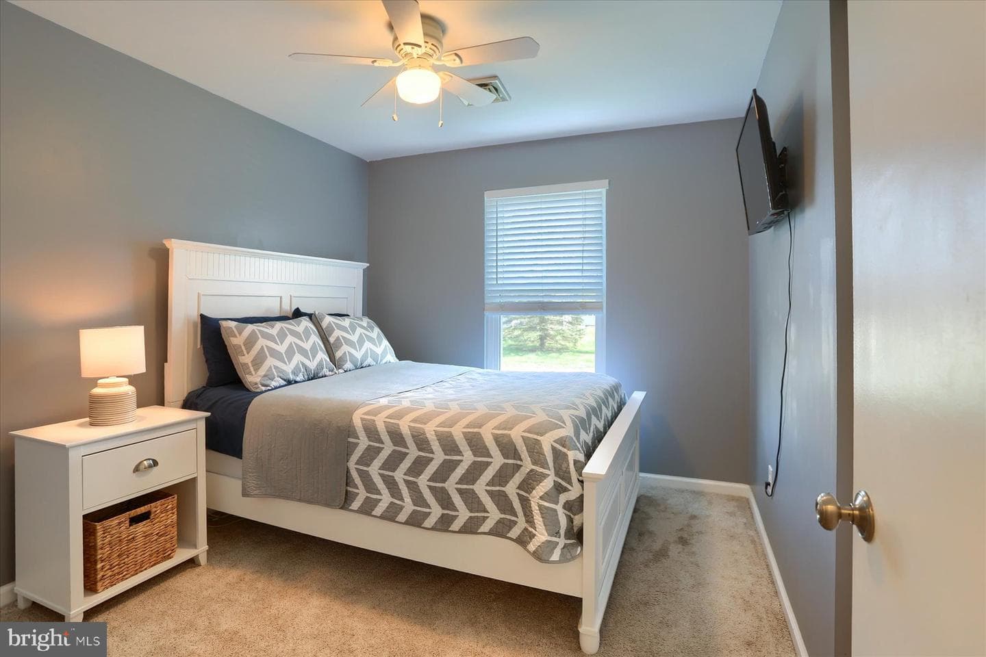 6250 Ann Street photo 8