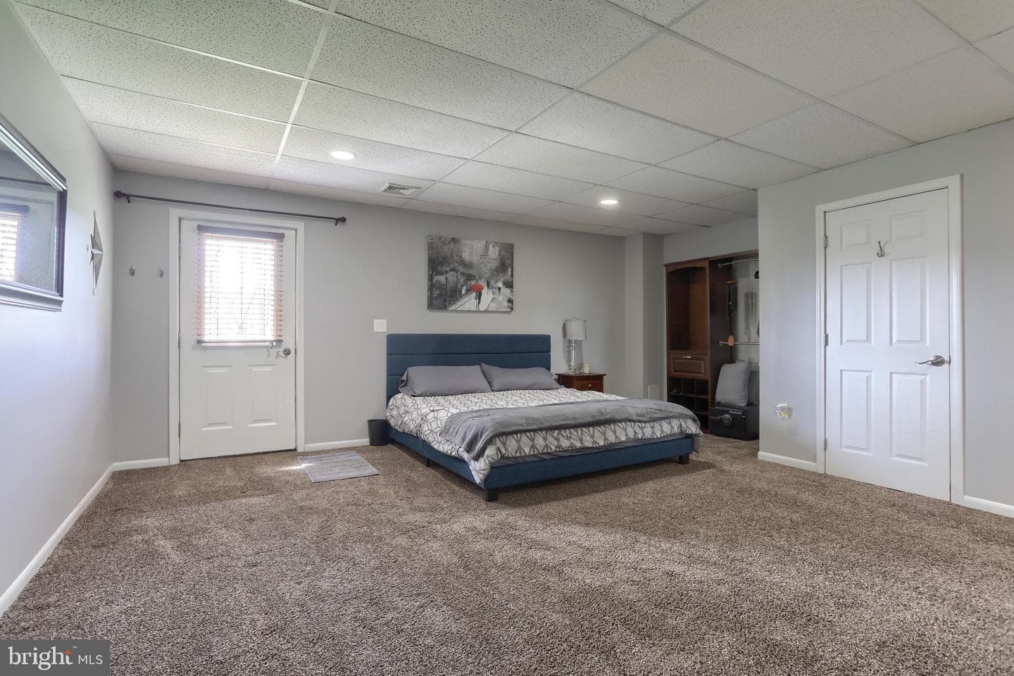 7247 Capital Drive photo 20