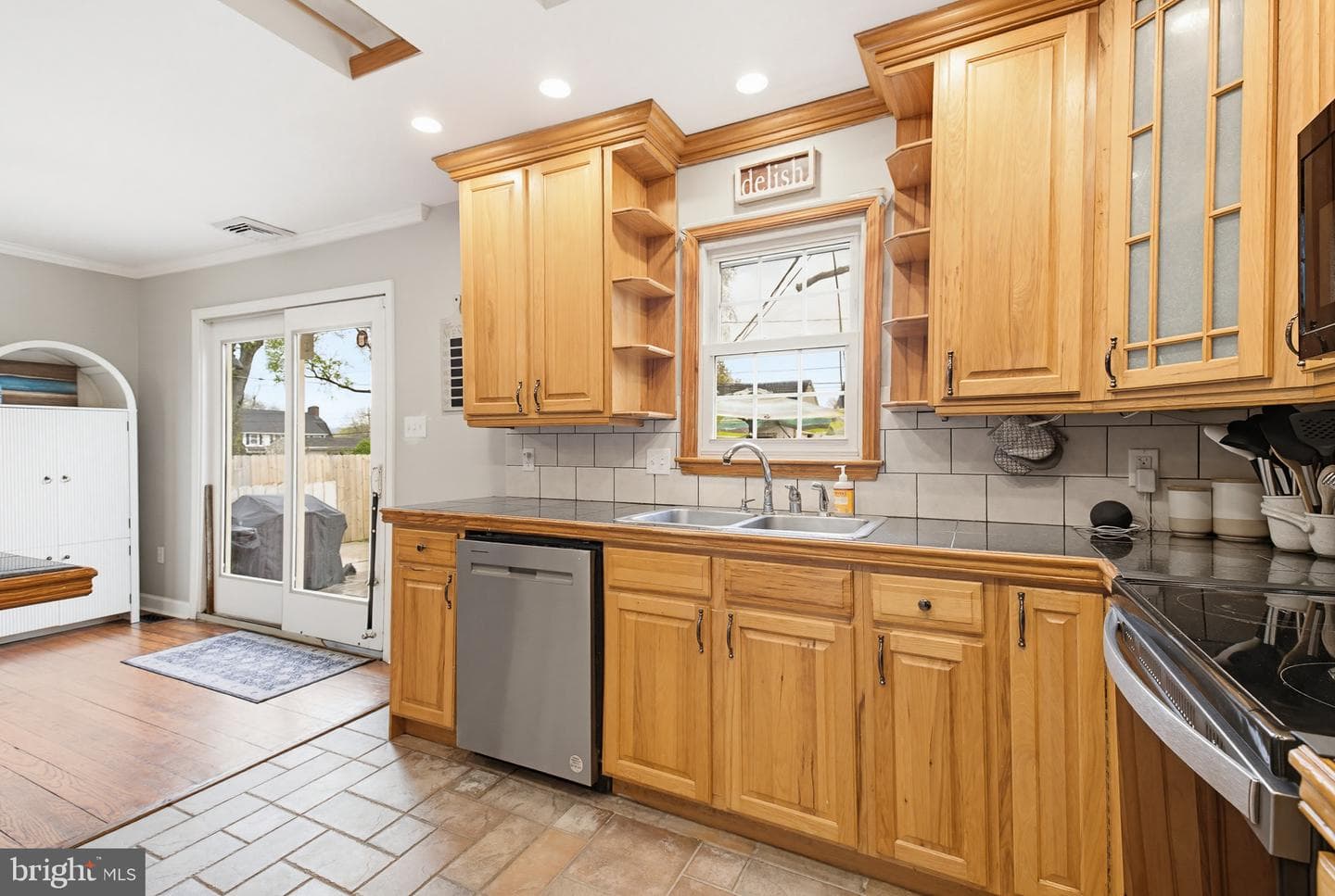 39 Rupp Street photo 18