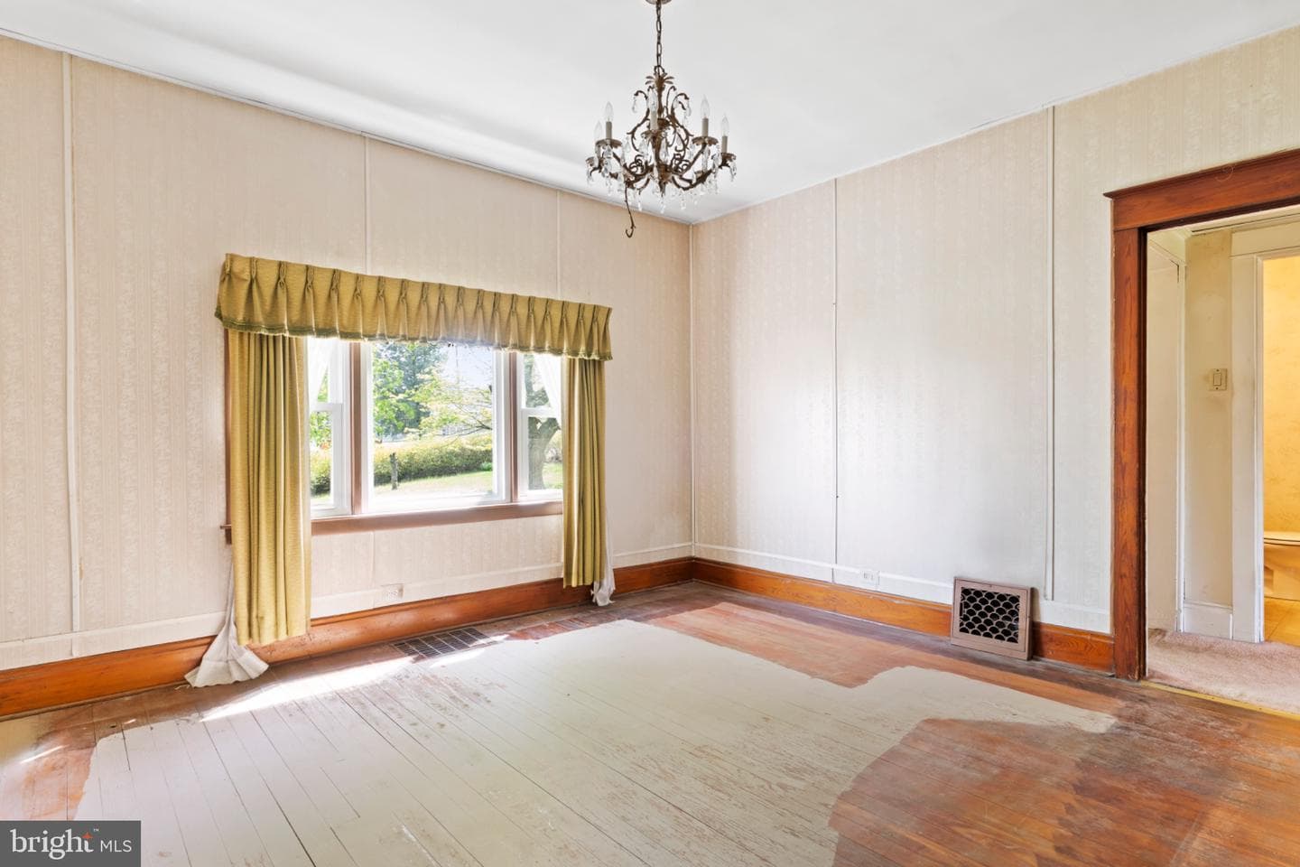3513 Beaufort Street photo 16
