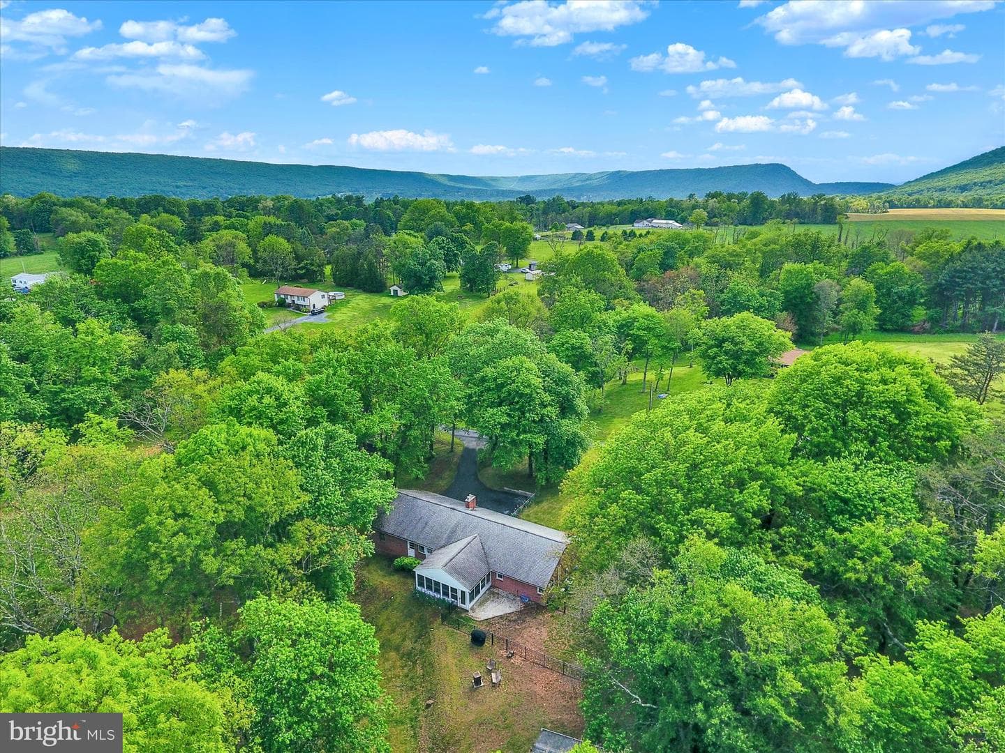1401 La Carr Lane photo 41