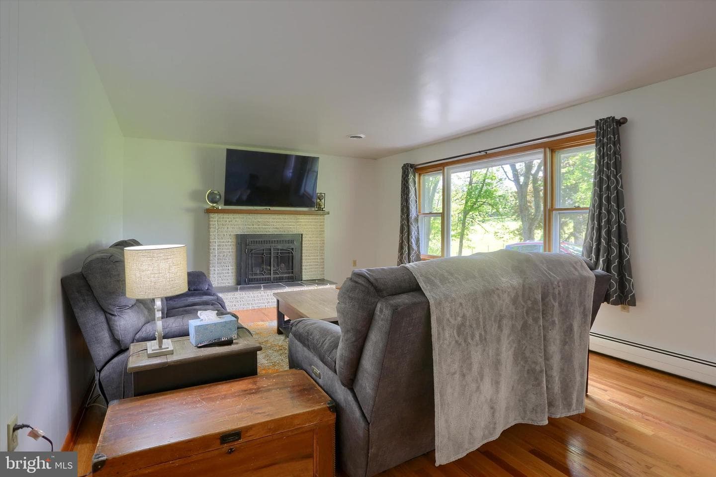 1401 La Carr Lane photo 5