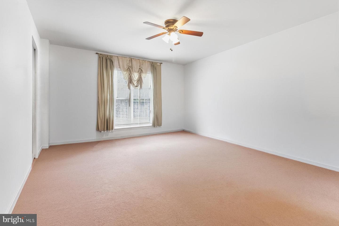 1221 Jill Drive photo 31