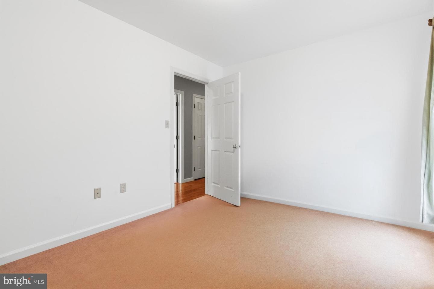 1221 Jill Drive photo 35