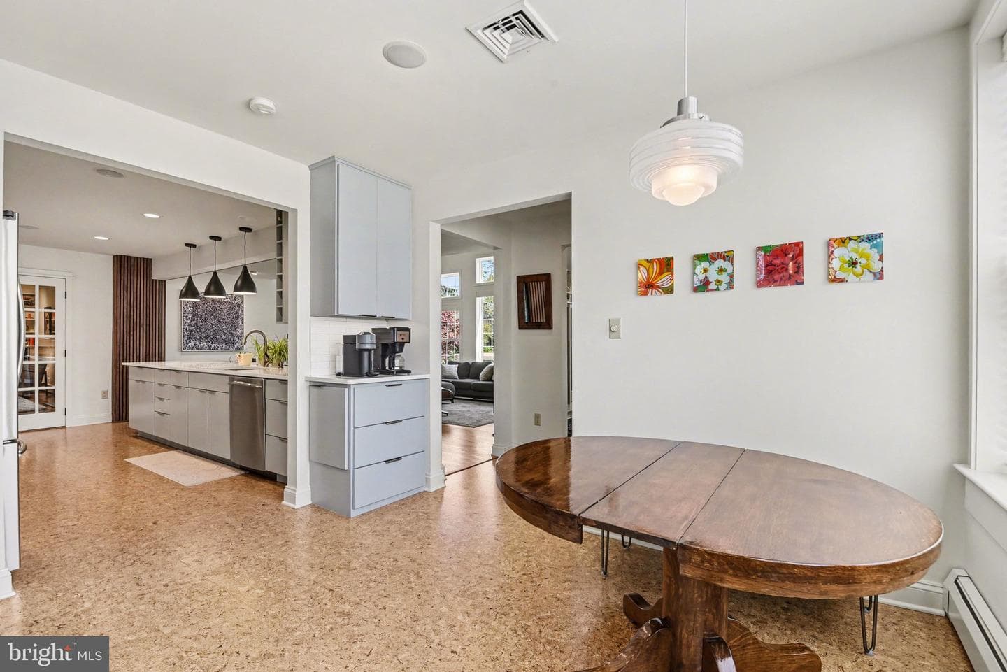 244 Cedar Avenue photo 8