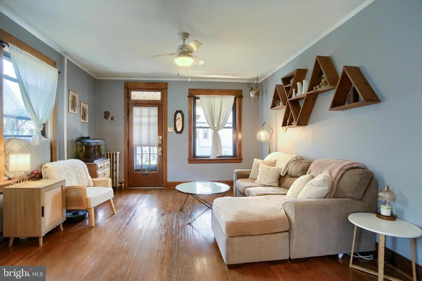 2714 Greenwood Street photo 6