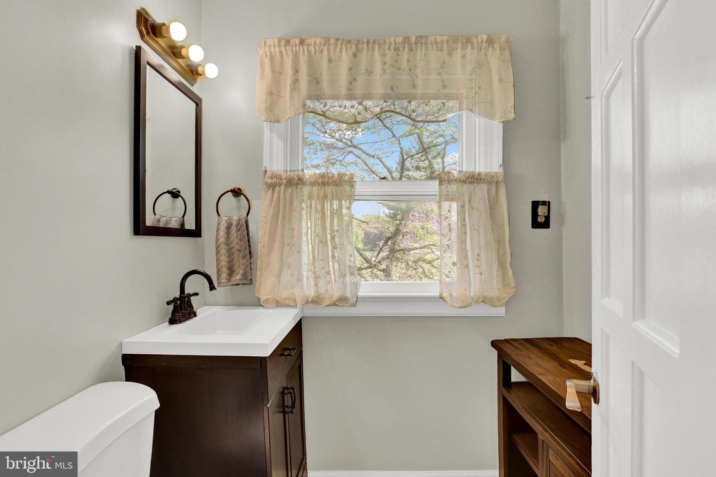 3948 Brisban Street photo 21