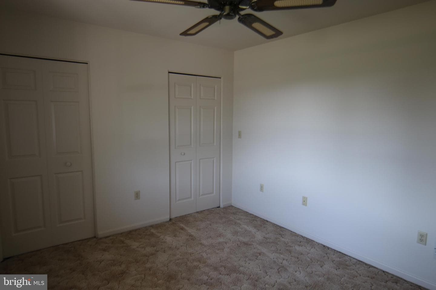 1370 Woodridge Drive photo 15