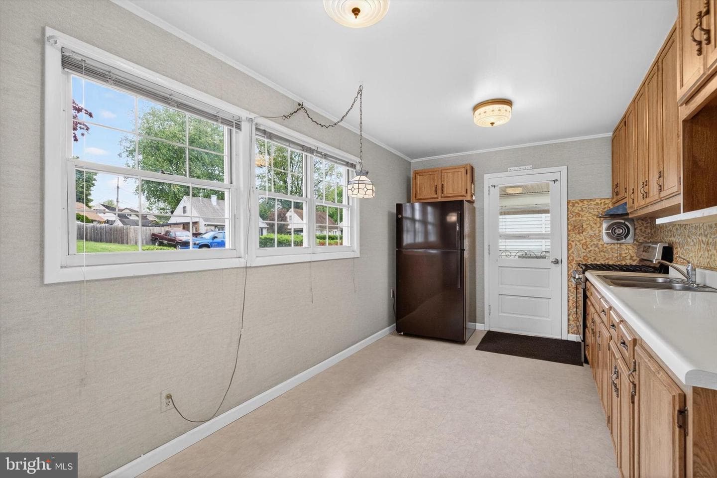 1036 Spruce Street photo 8