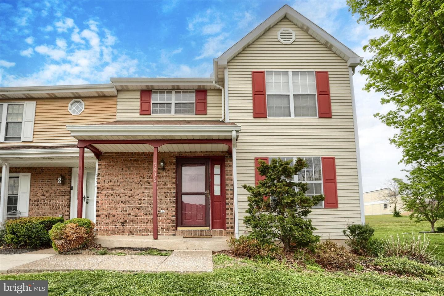 5438 Autumn Drive