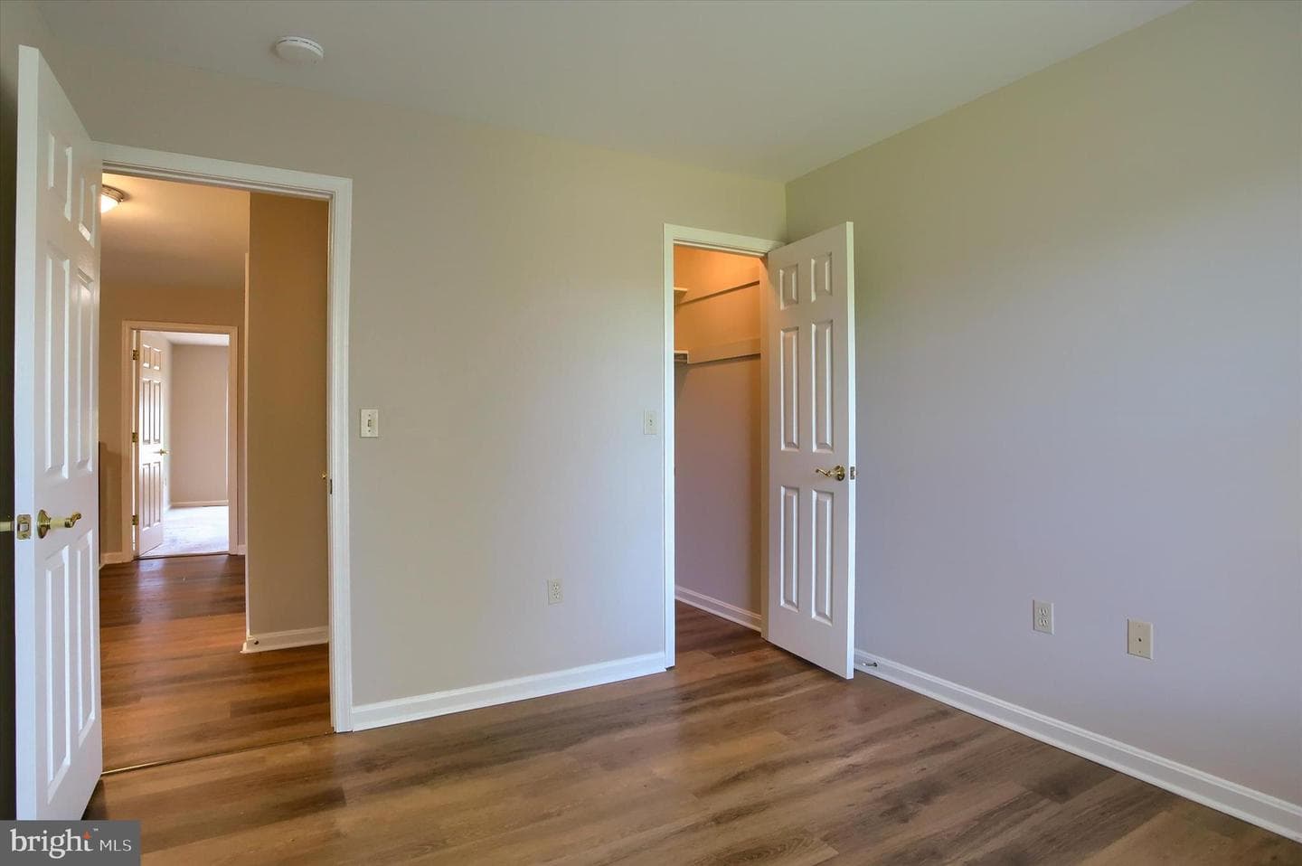 114 Cardinal Lane photo 22