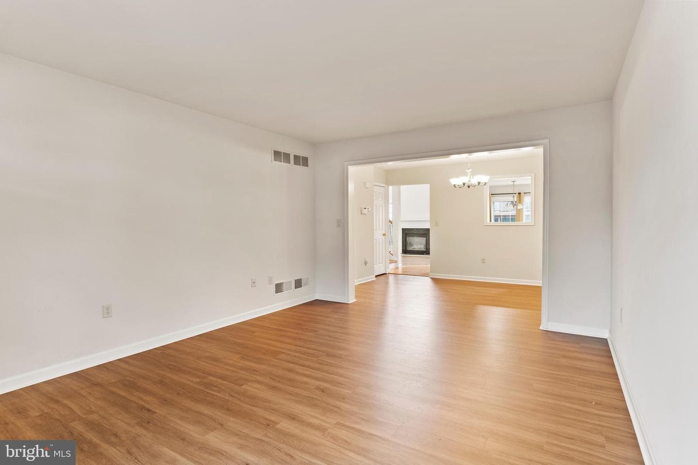 178 Mapleton Drive photo 4