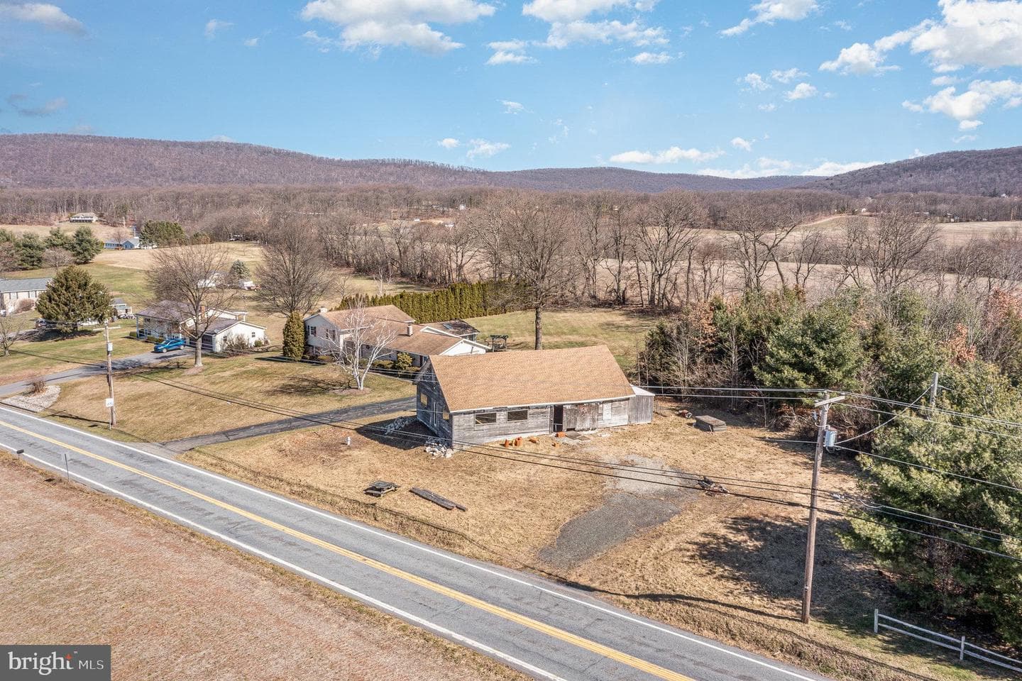 543 Mountain House Road photo 4