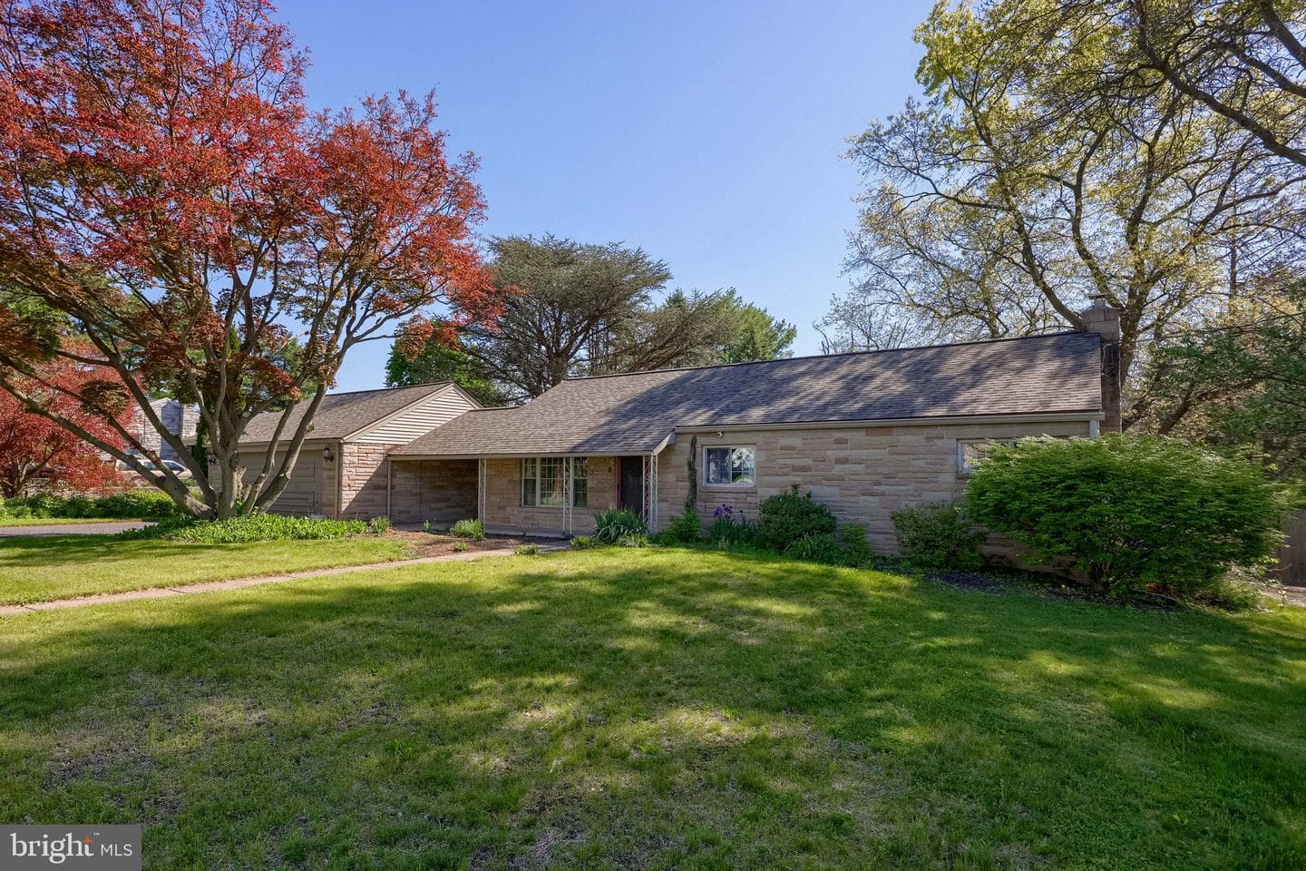 1411 Vesta Drive photo 1