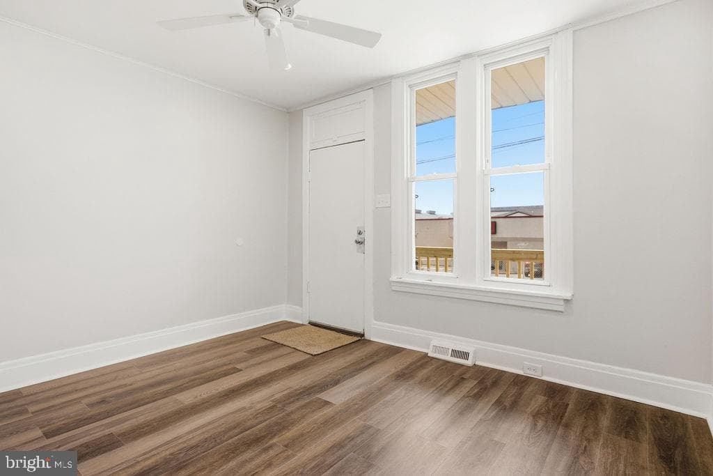 211 N 2nd Street photo 7
