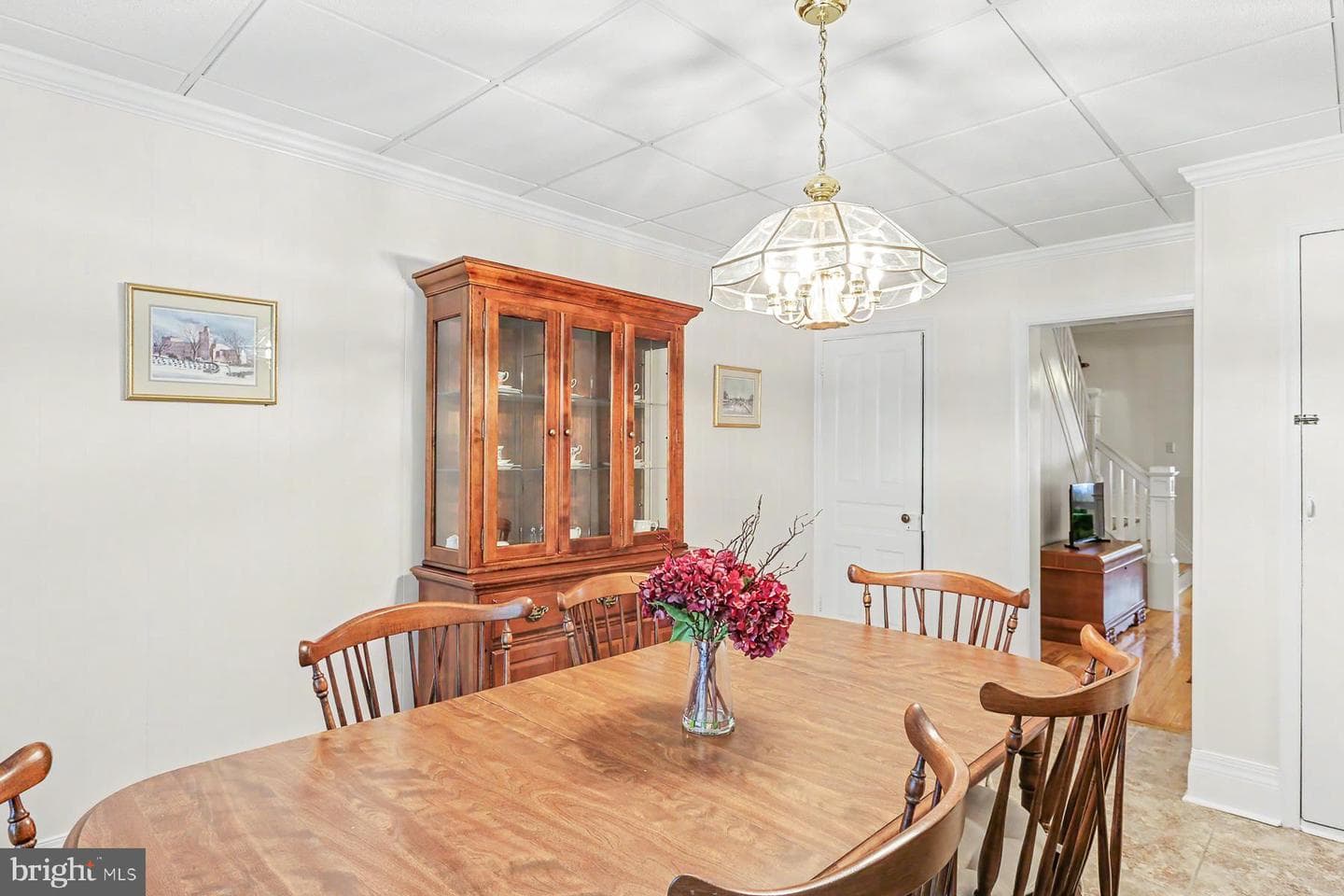 686 Highland Street photo 13