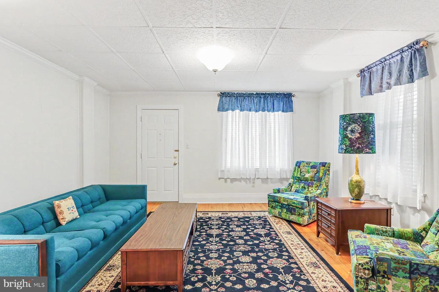686 Highland Street photo 7