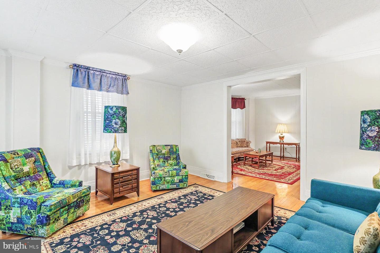686 Highland Street photo 8