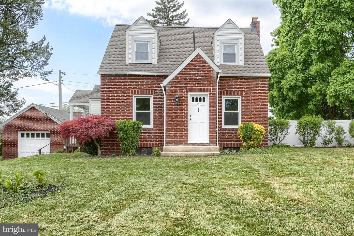 1 Oakmont Road