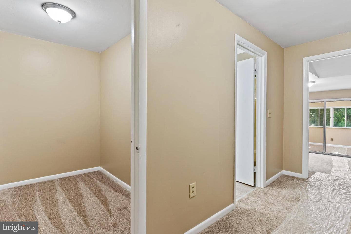 124 Lincoln Street photo 17