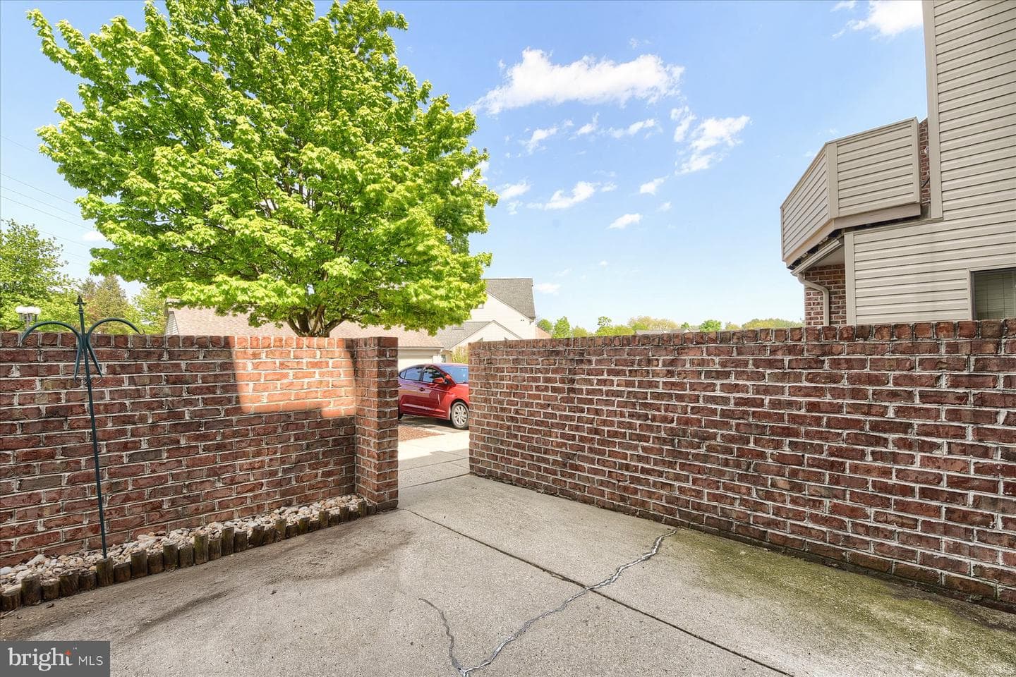 1105 Cherrington Drive photo 5