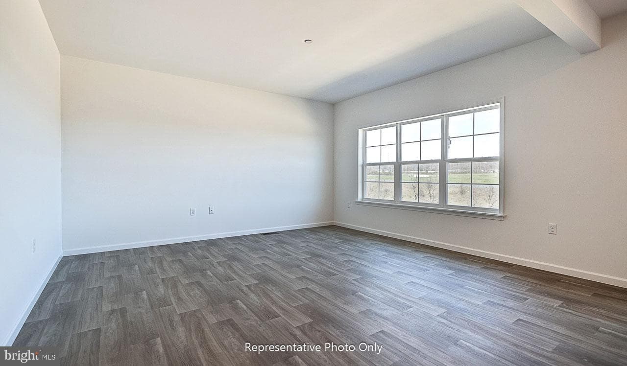 7833 Oak Brook Drive photo 10