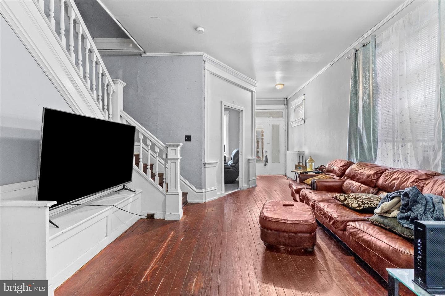 241 Maclay Street photo 3