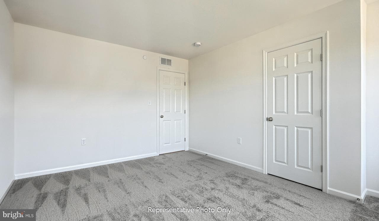 7850 Oak Brook Drive photo 19