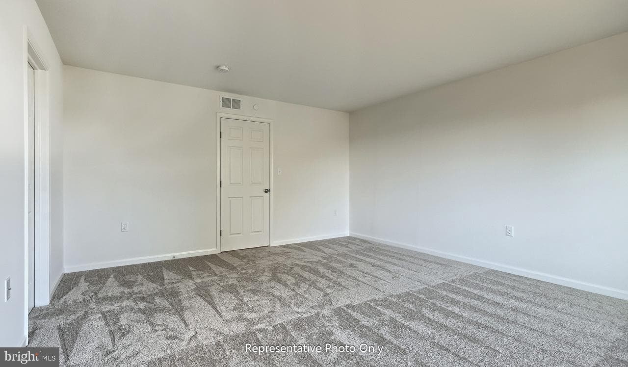 7852 Oak Brook Drive photo 16