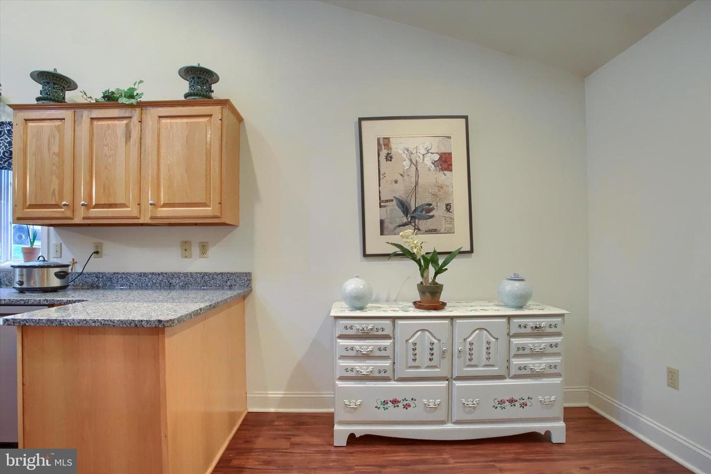 387 Schaffner Drive photo 9