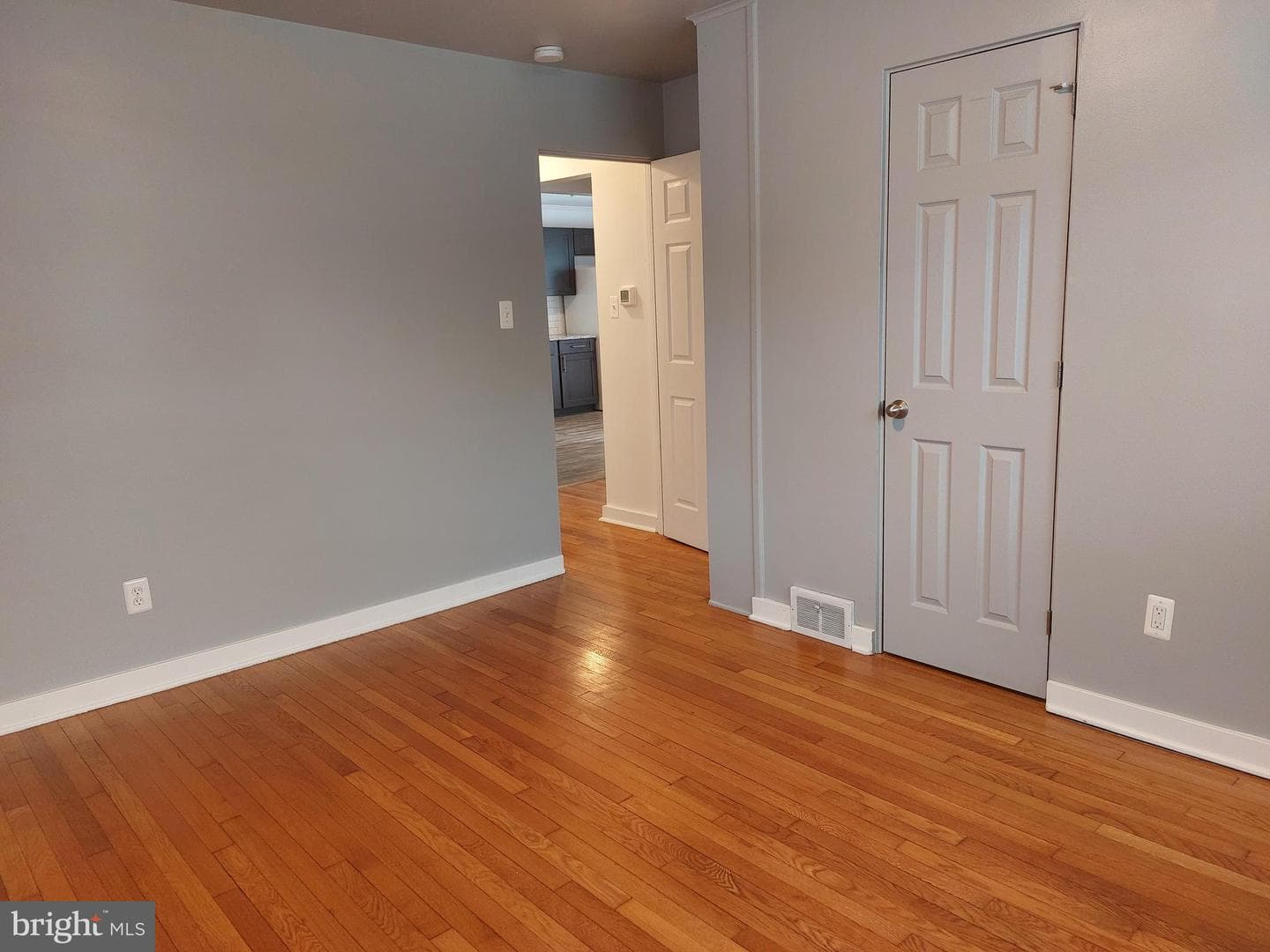 5021 Virginia Avenue photo 7