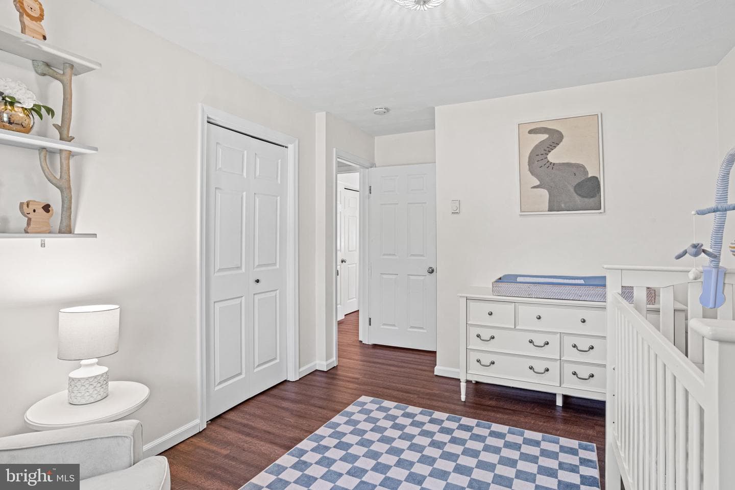 667 Locust Street photo 17